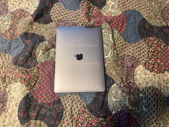 Apple MacBook Pro