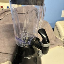 Hamilton Beach Smoothie Milkshake Blender Dispenser