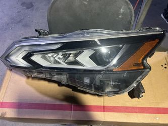 2019-2022 Nissan Altima Left Headlight
