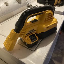 Vacuum Dewalt 20v