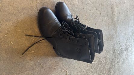 Women’s Ariat Riding Boots - Size 9