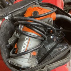 Ridgid Trim Router With Bag