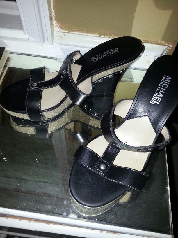 Mk wedge heels 5 1/2