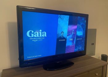 Emerson TV 42 inch
