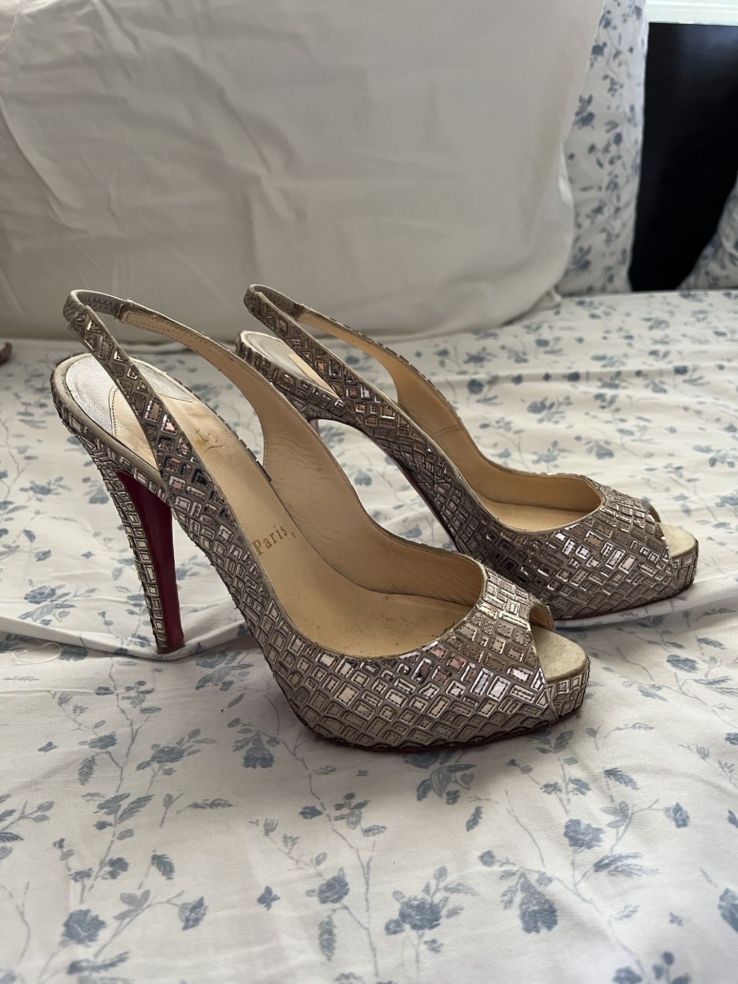 Christian Louboutin N° Prive Mosaique Slingback Peep-toe Pumps (size 7 1/2)