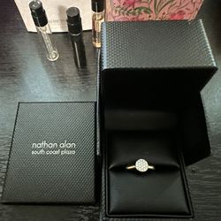 18k White Gold Pave' Set Diamond Circle Ring