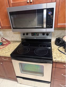 Fridge stove microwave and stove