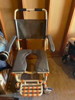 Shower chair