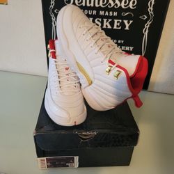 JORDAN 12🔥FIBA,SIZE 6 YOUTH