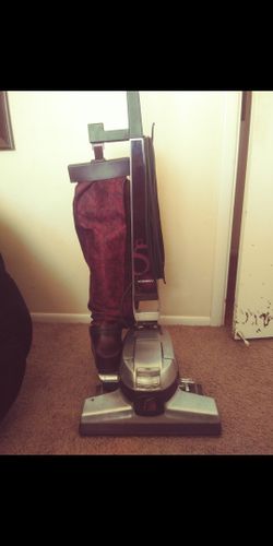 Self propelled Kirby G 5 vacuum cleaner.