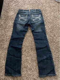 Women’s sz 29R Ariat Mid Rise Boot Cut Jeans