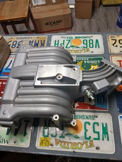 New 94-95 Ford Mustang Gt 5.0L Intake Manifold Original