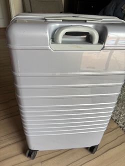 Silver Hard Shell Spinner Luggage Suitcase