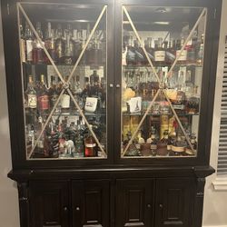 Solid Wood Lighted Display Cabinet 