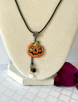 Halloween Pumpkin Necklace 🎃