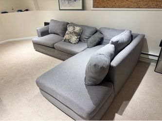 Comfy sectional sofa