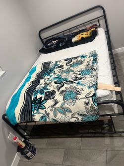 Full bed with mattress