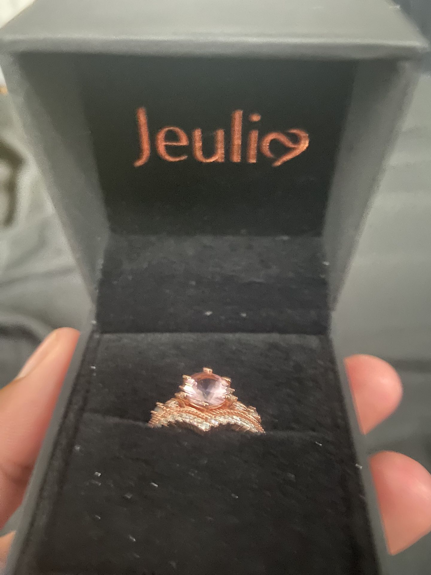 Jeulia Ring