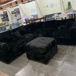 Sectional Set