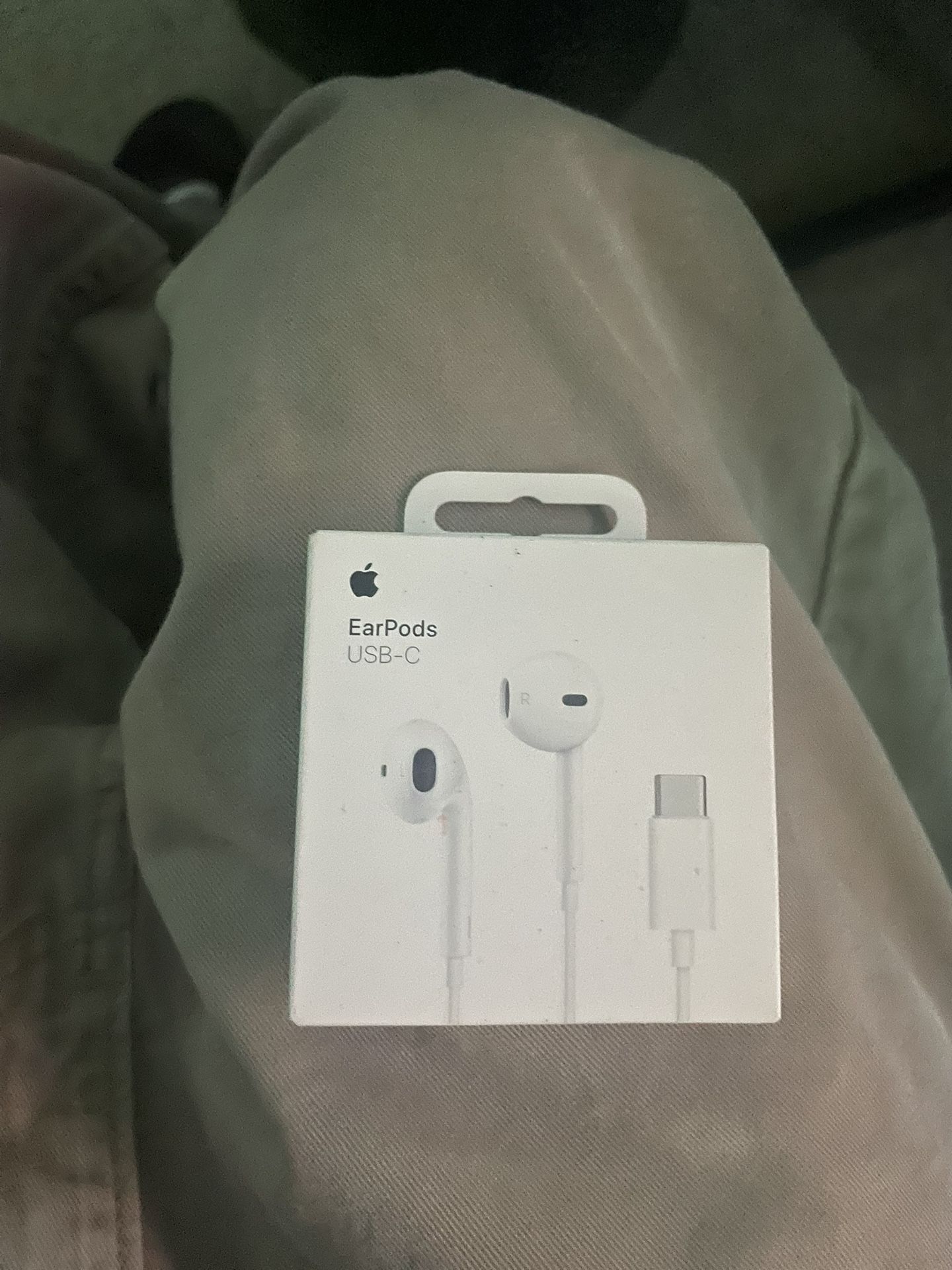 Apple Wired Headphones Type C