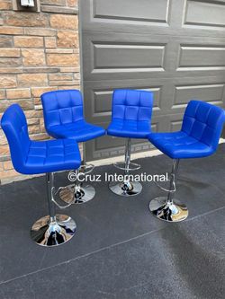 4 blue bar stools brand new in box