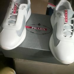 Prada Calvature Uomo Shoes