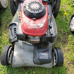Honda Craftsman Self-Propelled Lawnmower