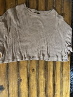 Brown crop top M