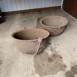 1930s  cast iron 45 gallon  big pots