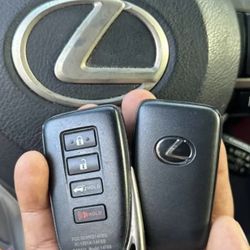 Lexus key Lexus key fob Car keys Lexus key
