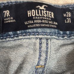 Hollister California Ultra High-Rise Dad Jeans