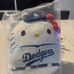 X2 DODGERS X HELLO KITTY COLLABS X2!!