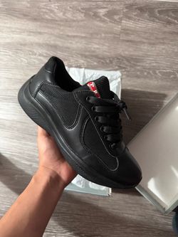 Prada Cups Size 6