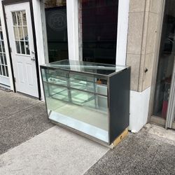 48"x20" Heavy Duty Glass Displaycase For Retail