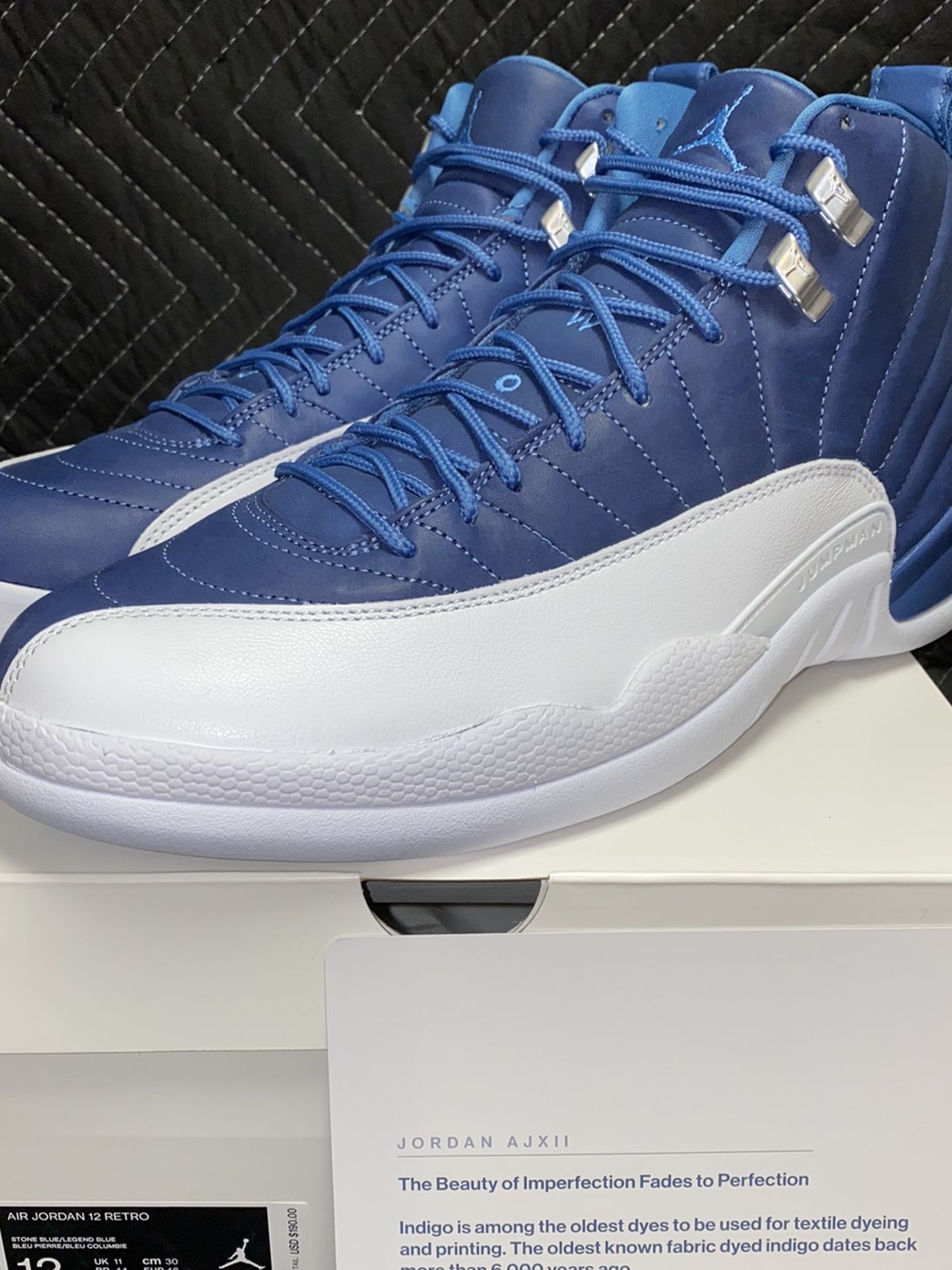 Jordan 12 Indigo Size 12