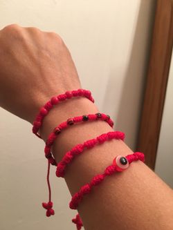 Cábala wristband Red