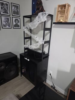 Bar cabinet
