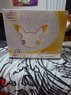 Pokemon Center 30th Anniversary ETB