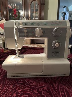 PRICE REDUCED!! Necchi Model #4795 Sewing Machine