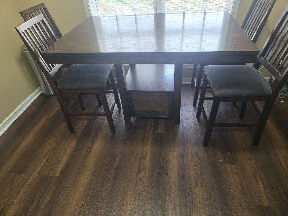 Solid Wood Dining Table And 4 Chairs 