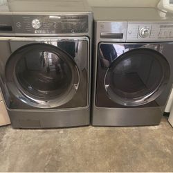 Kenmore Washer And Kenmore Eléctric Dryer 
