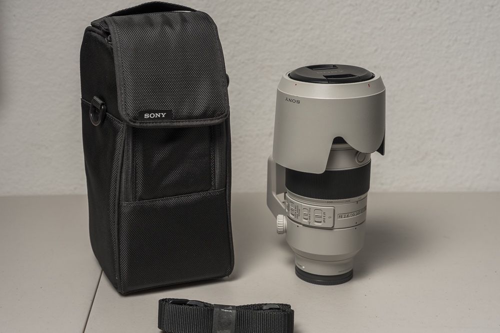 Sony FE 70-200mm f/2.8 GM OSS Lens (SEL70200GM) * Fast & Sharp!