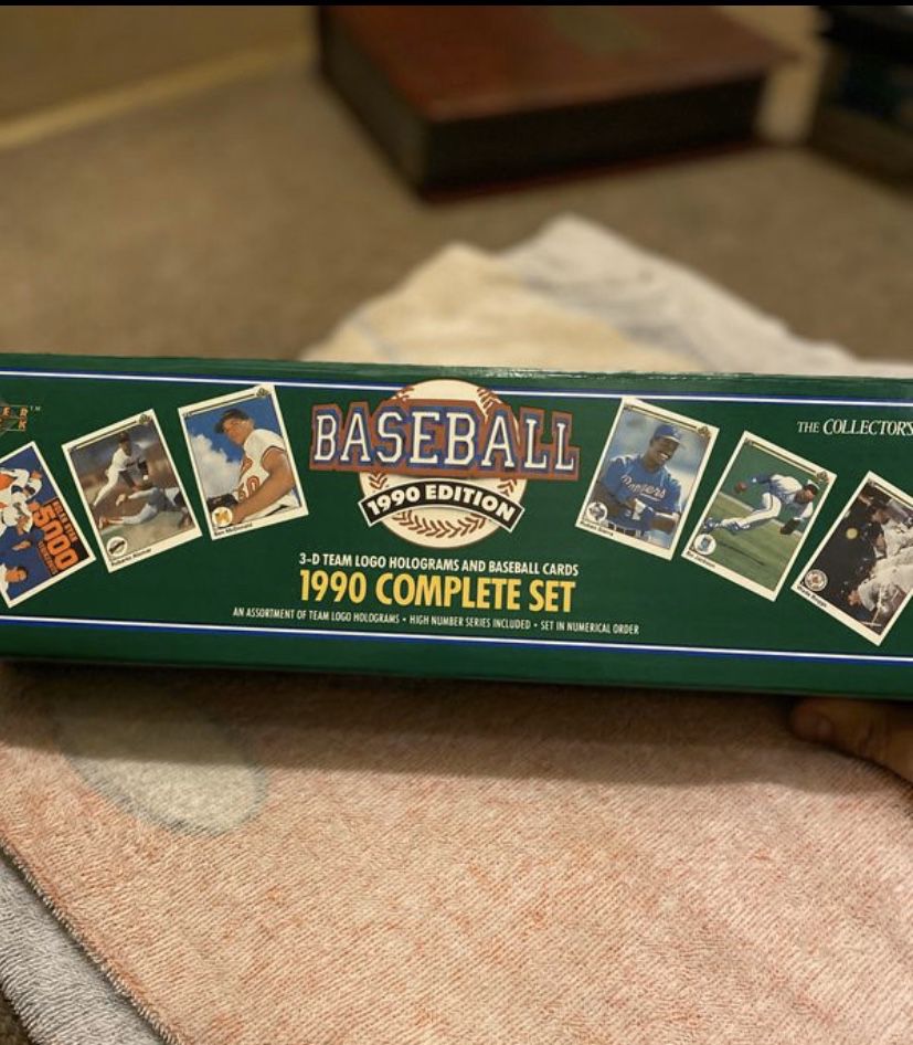 1990 Upper Deck Baseball Card Set