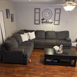 Sectional Couch 