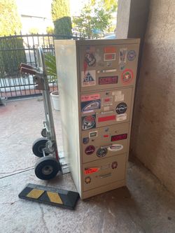 FREE FREE CABINET