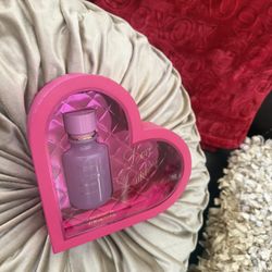 Victoria Secret New  Very Sexy Scarlet 