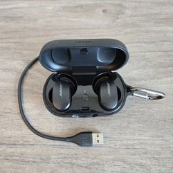 Bose Earphone With Case