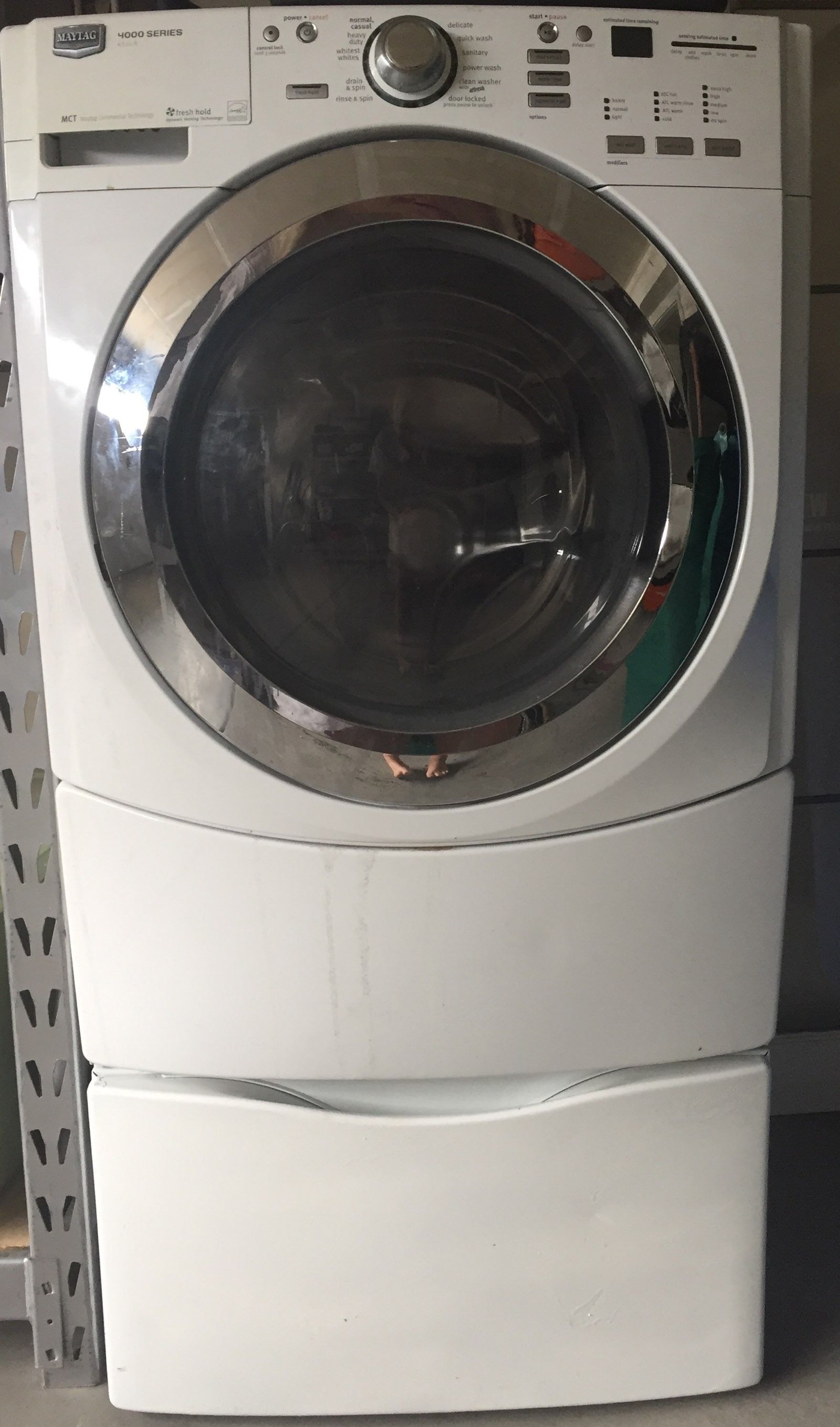 MAYTAG 4000 STEAM SERIES GENTLY USED AND PEDESTAL