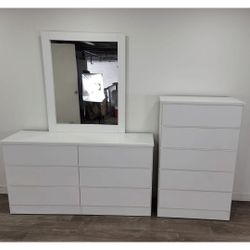 DRESSER  WHIT MIRROR AND CHEST // COMODA CON ESPEJO Y GAVETERO