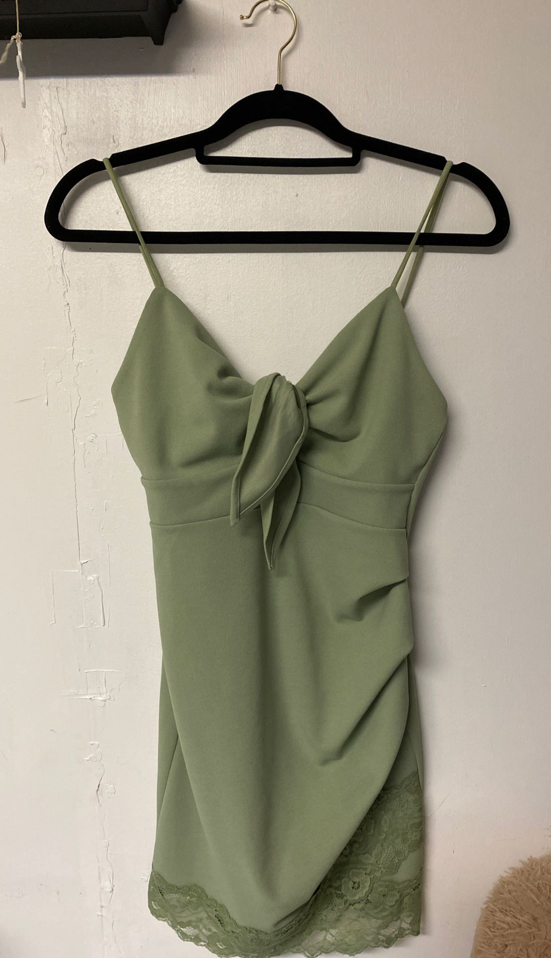 Fashion nova green dress